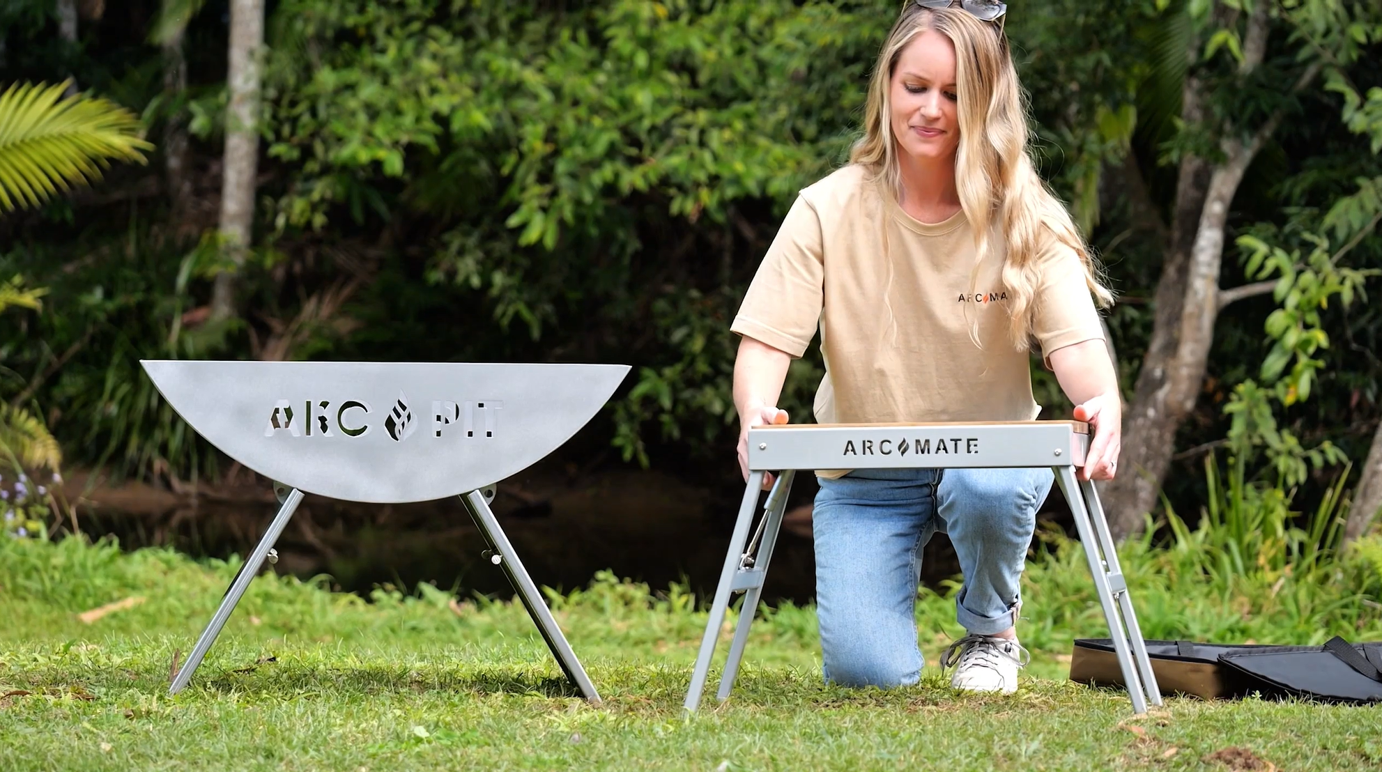 Aluminium camping table